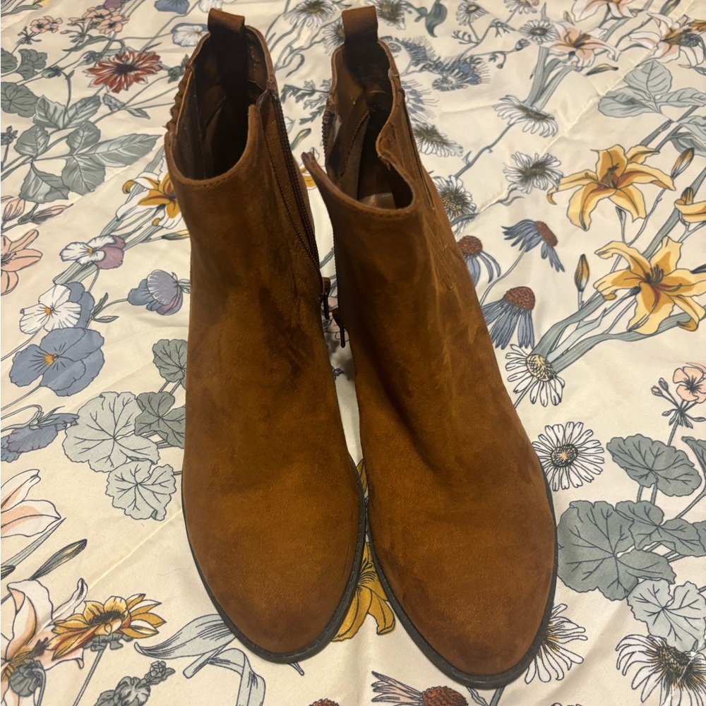 Forever 21 Brown Ankle Boots